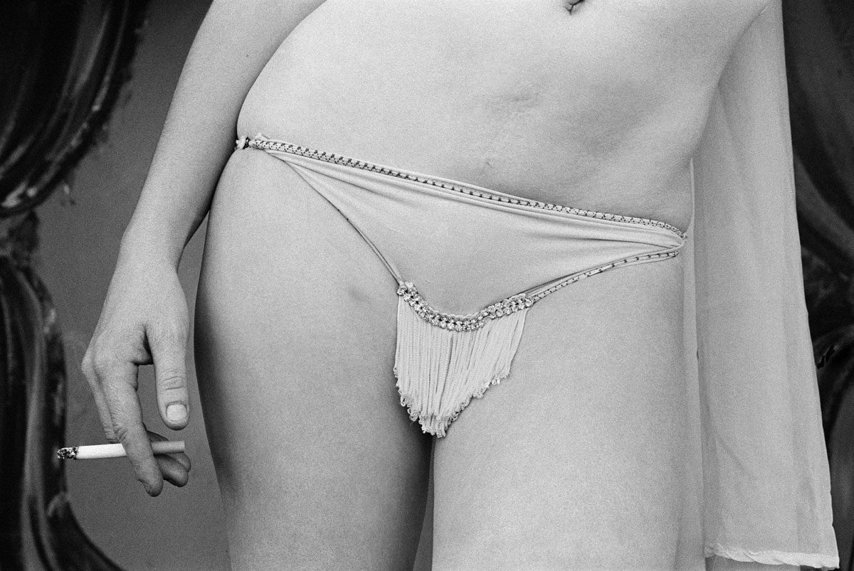 Susan Meiselas, Shortie on the Bally, Barton, Vermont, Etats-Unis, 1974 © Susan Meiselas/Magnum Photos