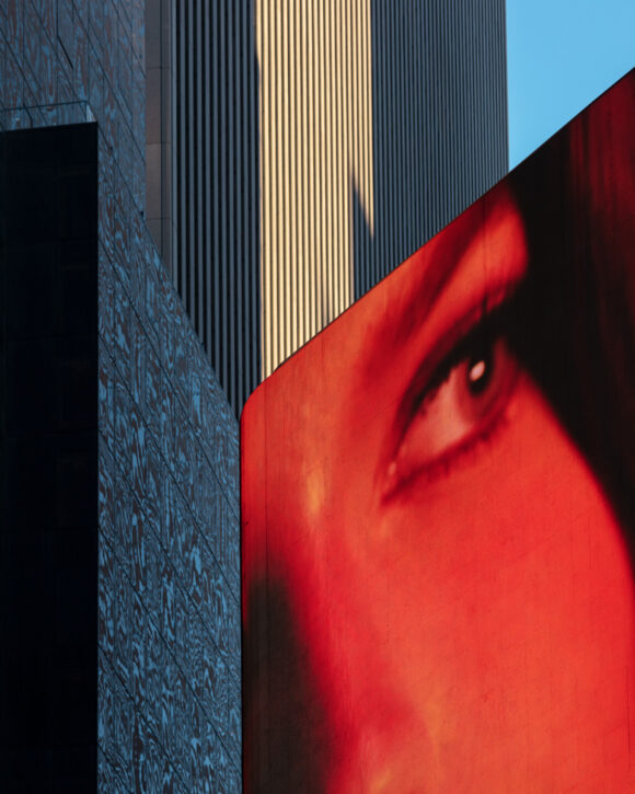 Red Eye, Times Square, New York 2021 © Anastasia Samoylova