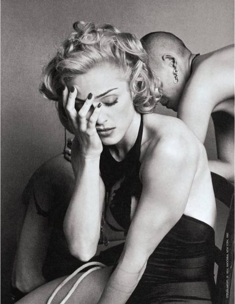 SEX : Saint Laurent expose l’ouvrage sulfureux de Madonna et Steven Meisel chez Christie’s