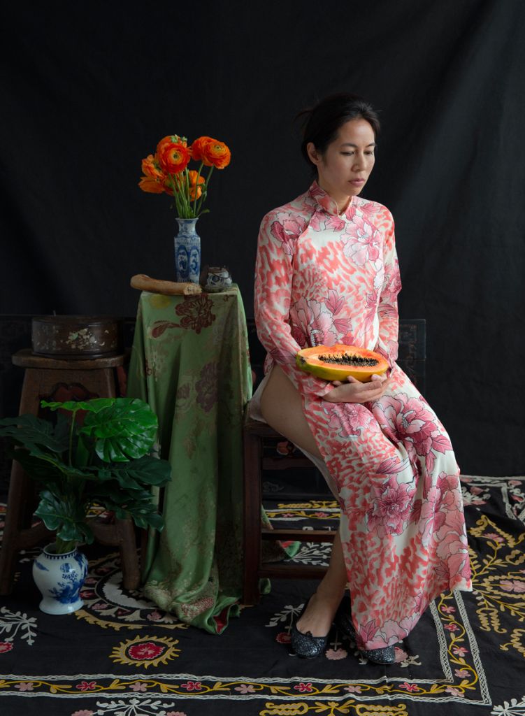 autoportrait et nature morte de Flora Nguyen