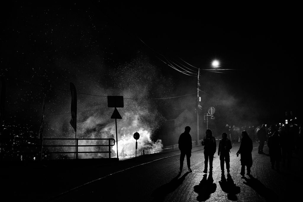 feu de joie la nuit