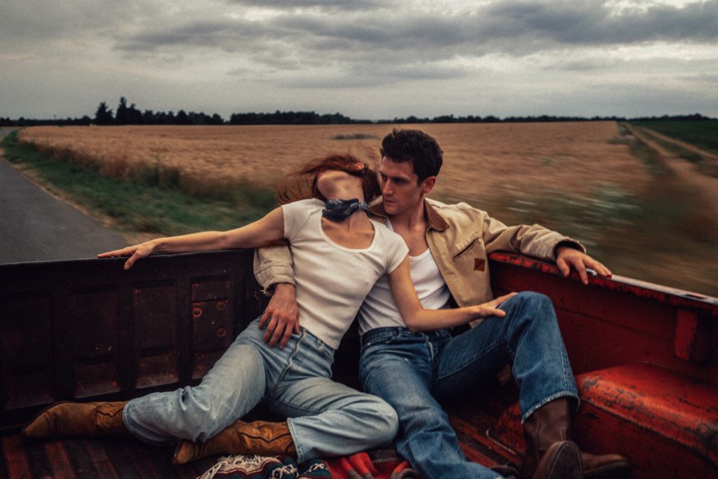 couple dans un camion