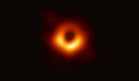 Un trou noir, photographié pour la première fois